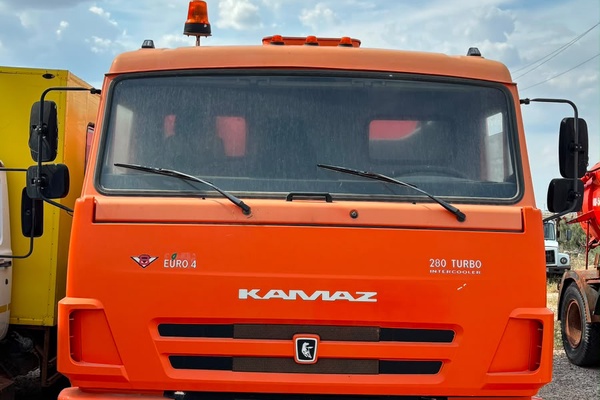 Автомобиль "КАМАЗ 65115-773081-42 КО560"