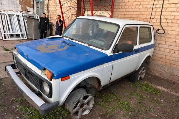 Автомашина Lada 21214