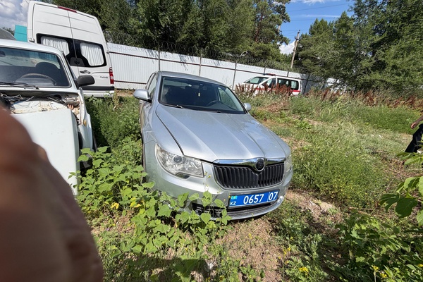 АВТОМОБИЛЬ "Skoda Superb B6"