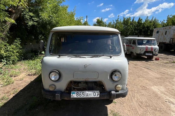 Автомобиль УАЗ 220695 333