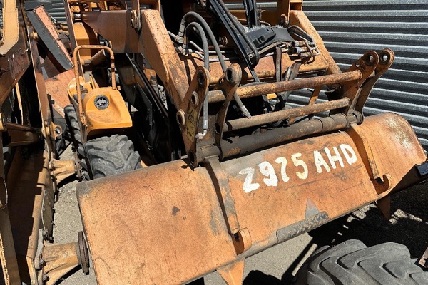 Бренд: ПОГРУЗЧИК АМКОДОР-211; Гос. номер: Z975AHD