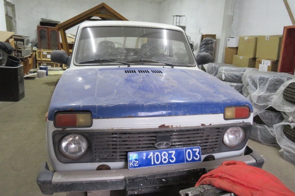 Автомашина Lada 21214