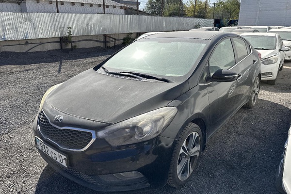 Автомобиль Kia Cerato, 2014 г/в., р/н 832 CG 01
