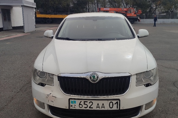 АВТОМОБИЛЬ "SKODA SUPERB B6"