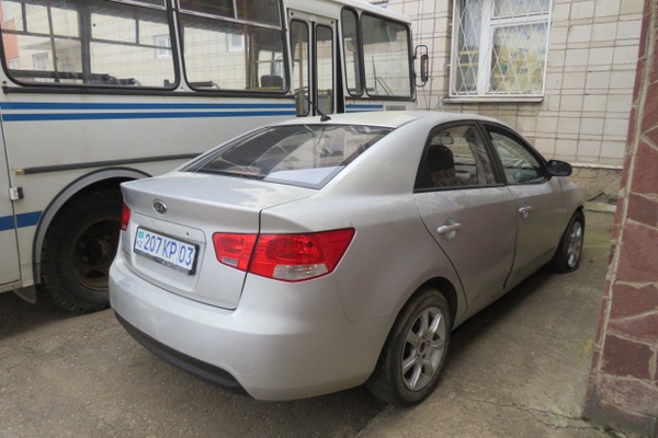 Автомашина Kia Serato