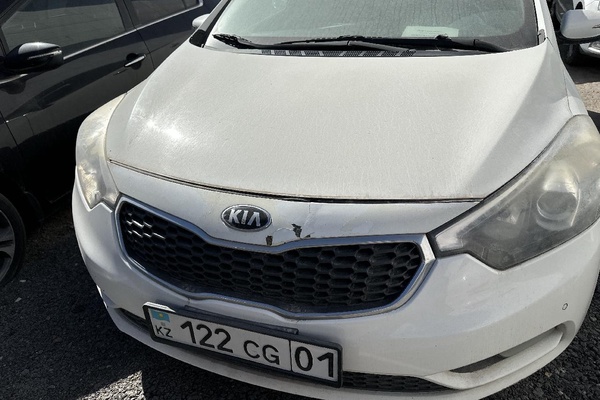 Автомобиль Kia Cerato, 2014 г/в., р/н 122 CG 01