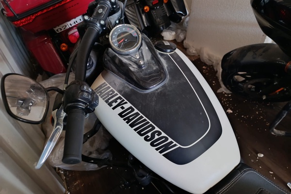 Транcпорт: мотоцикл HARLEY DAVIDSON, 5HD1YLKD6KB057946