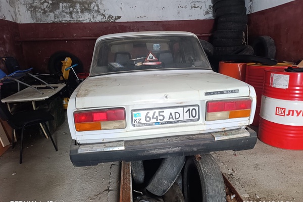 Автомашина «ВАЗ 21070»,регистрационный номер 645AD10